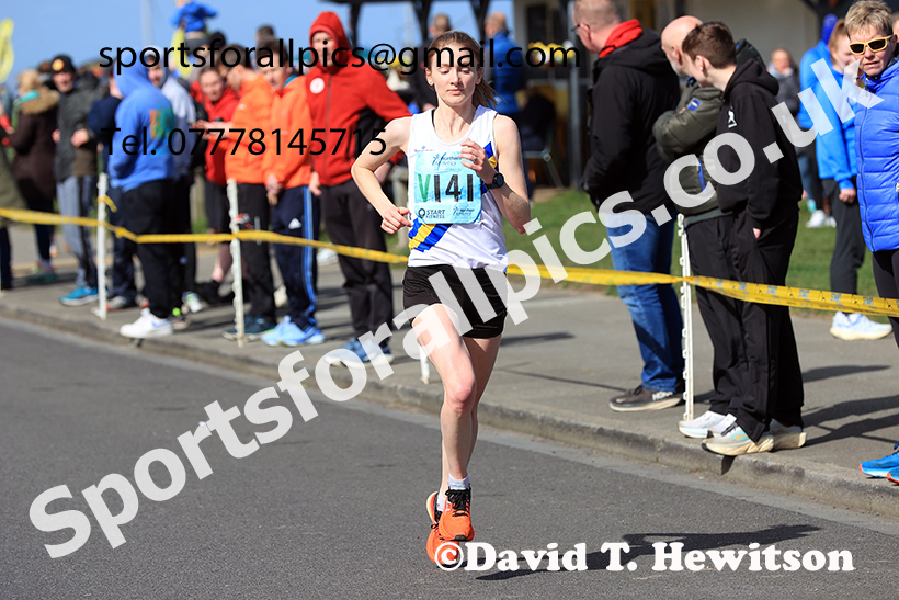Senior womens Northern 6 Stage Road Relay, 2025 Northern 12 and 6 Stage Road Relays and Junior 5k, Redcar. Photo: David T. Hewitson/Sports for All Pics